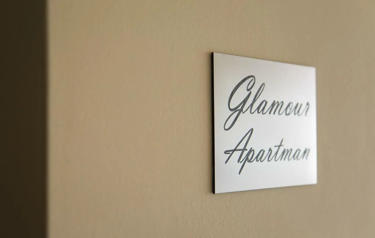Glamour Apartman Apartment Eger